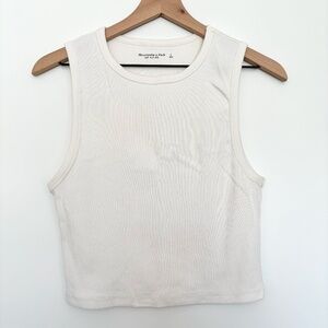 Abercrombie & Fitch Cropped Crew Essential Tank in cream